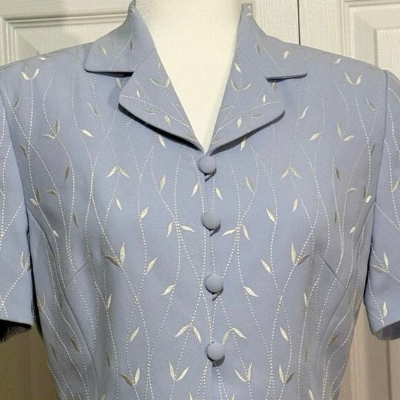 VTG Kasper ASL shirt suit, size 4. Beautiful pastel blue, tailored, embroidered - Picture 3 of 8